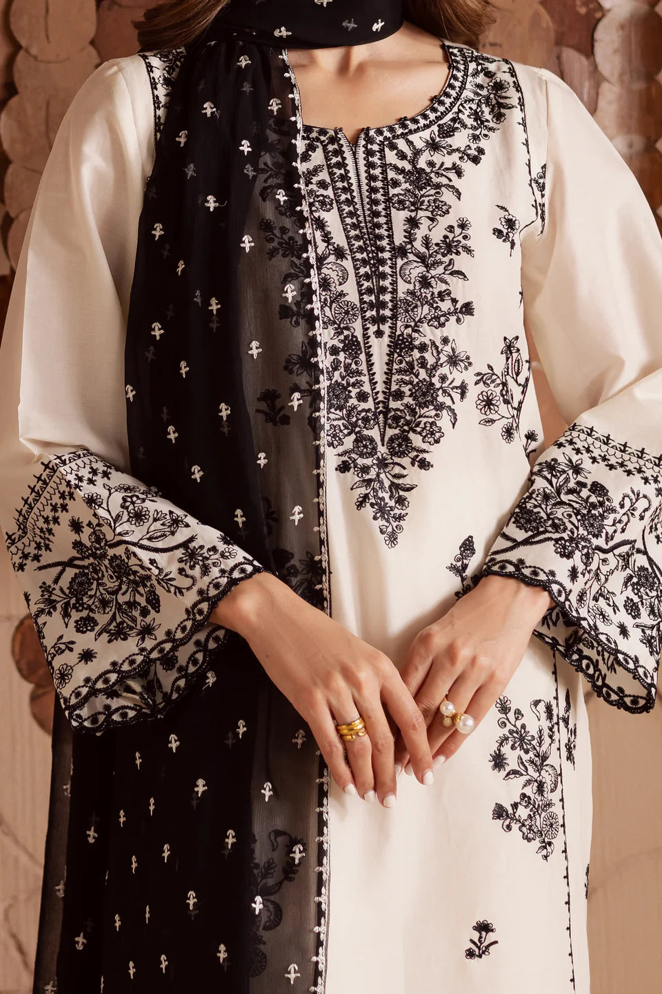 LUXURY PREMIUM EMB 3PC LAWN 2026